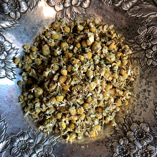 Chamomile flowers German whole